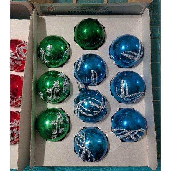 Vintage Holly American made Glass Christmas Ornaments Set of 20 - Picture 15 of 16